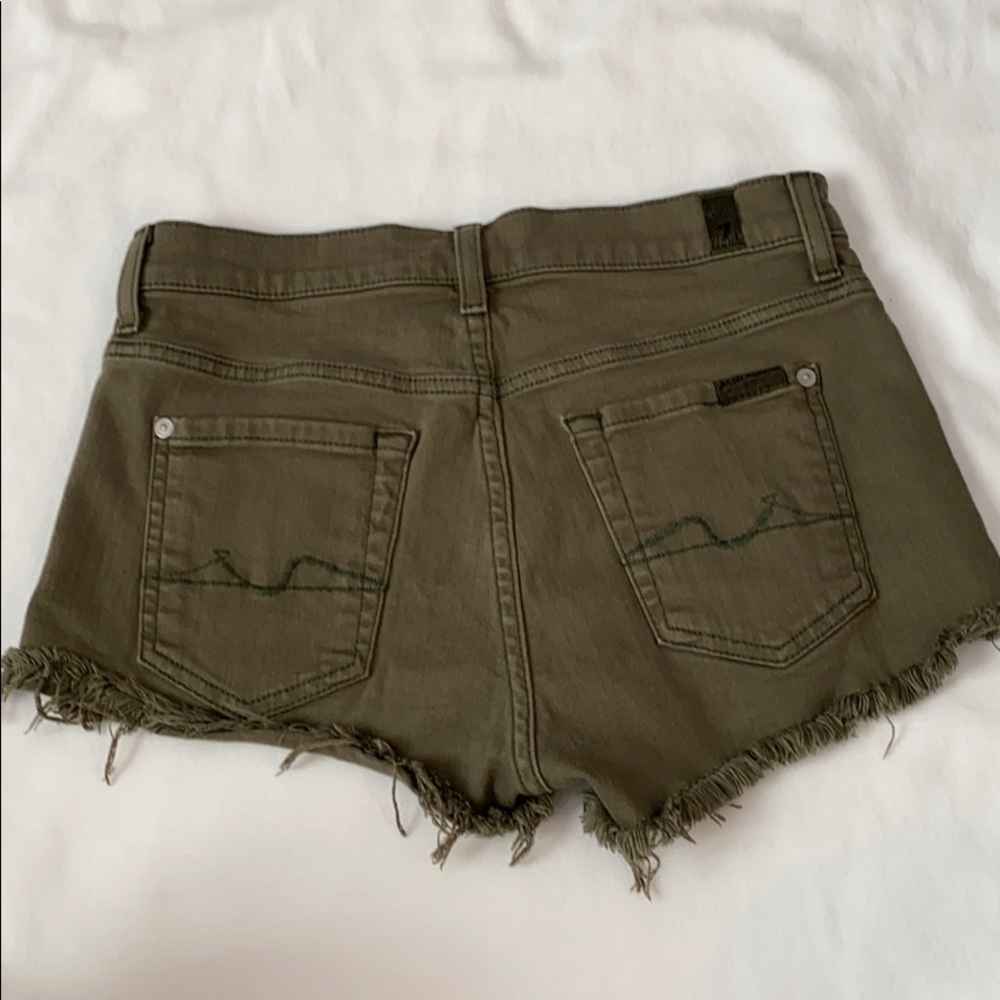 7 For All Mankind Olive Shorts - Picture 4 of 4